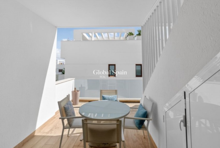 Wiederverkauf - PENTHOUSE -
TORREVIEJA - Costa Blanca