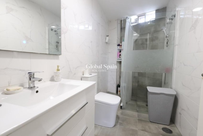 Wiederverkauf - PENTHOUSE -
TORREVIEJA - Costa Blanca