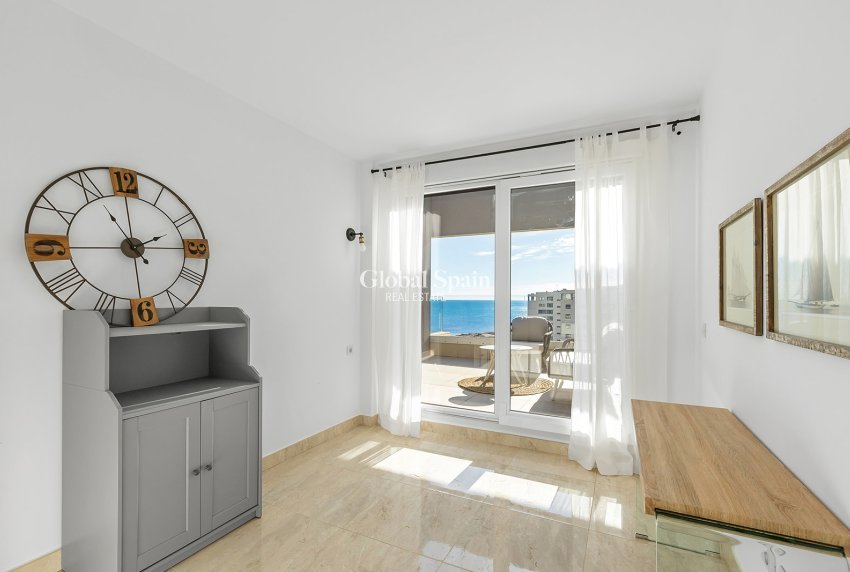 Wiederverkauf - PENTHOUSE -
TORREVIEJA - Costa Blanca