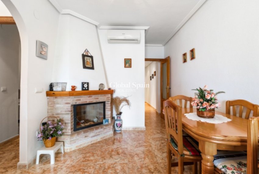Wiederverkauf - PENTHOUSE -
TORREVIEJA - Costa Blanca