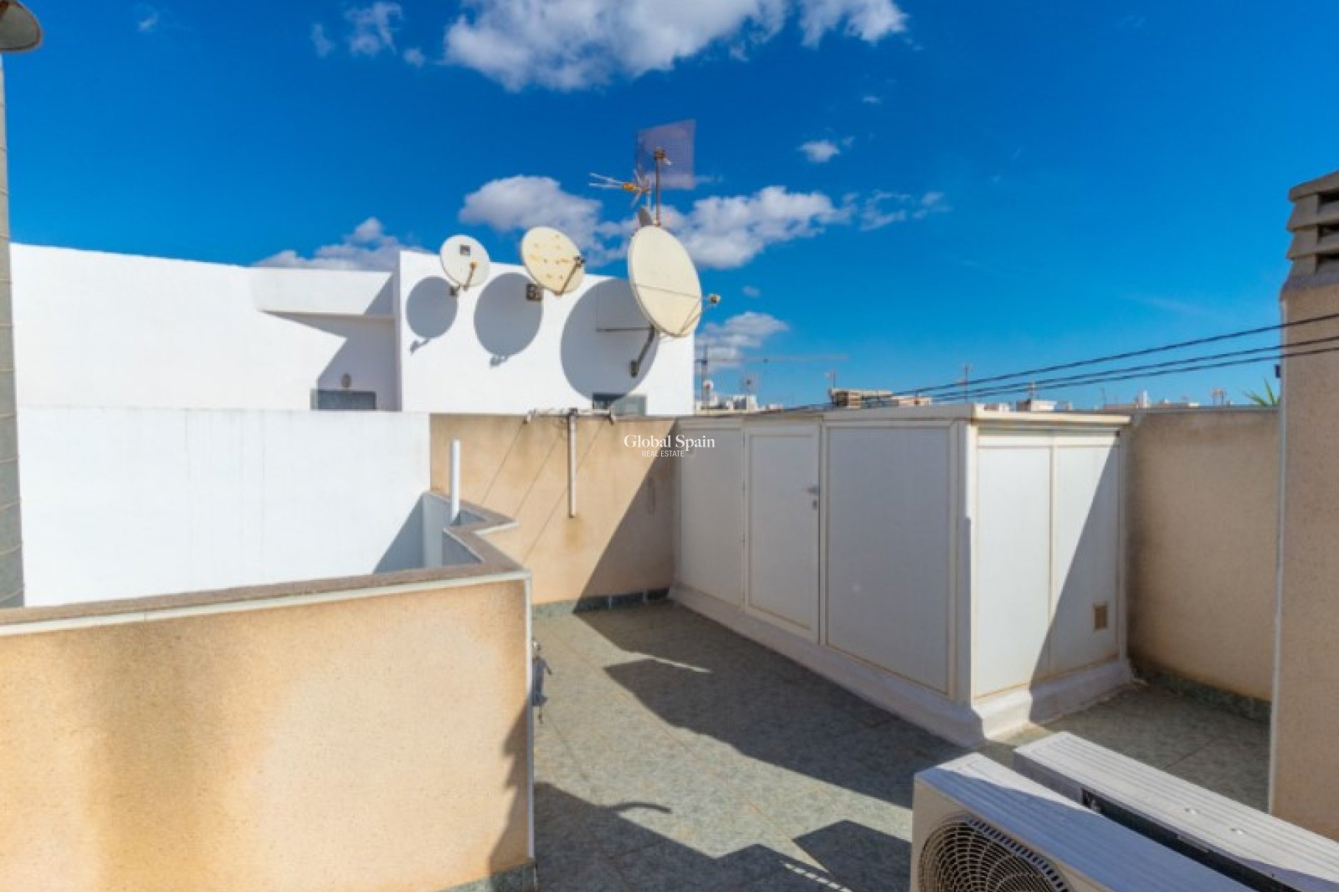Wiederverkauf - PENTHOUSE -
TORREVIEJA - Costa Blanca