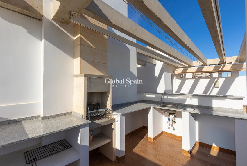 Wiederverkauf - PENTHOUSE -
TORREVIEJA - Costa Blanca