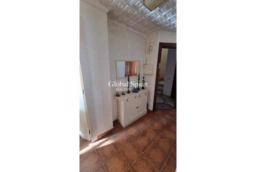 Wiederverkauf - PENTHOUSE -
TORREVIEJA - El Acequión - Los Náufragos