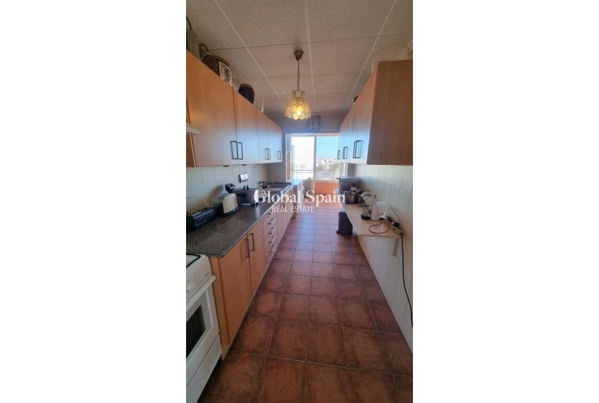 Wiederverkauf - PENTHOUSE -
TORREVIEJA - El Acequión - Los Náufragos