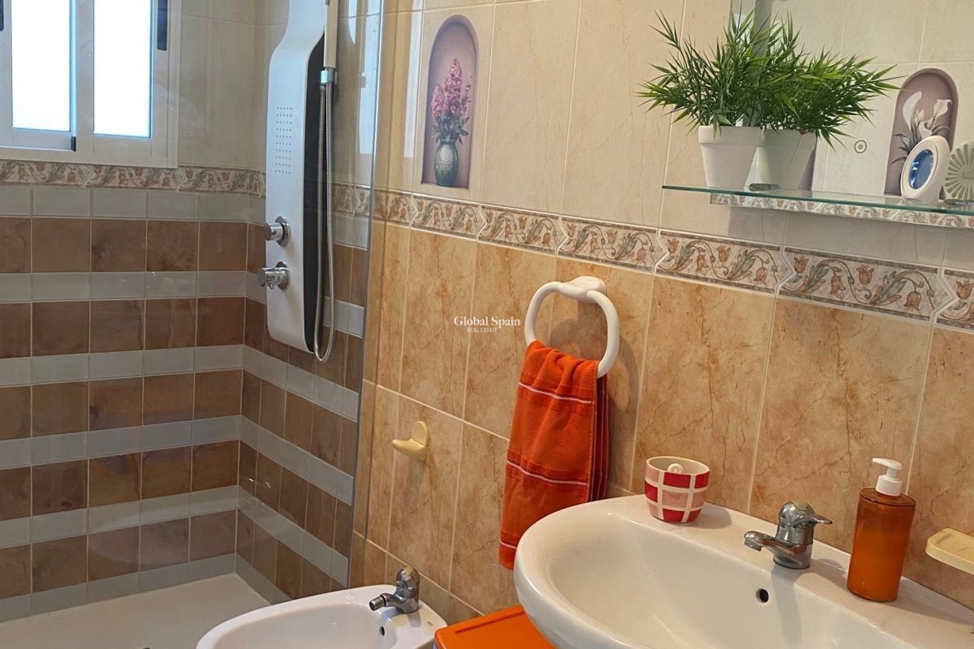 Wiederverkauf - PENTHOUSE -
TORREVIEJA - Estacion de autobuses