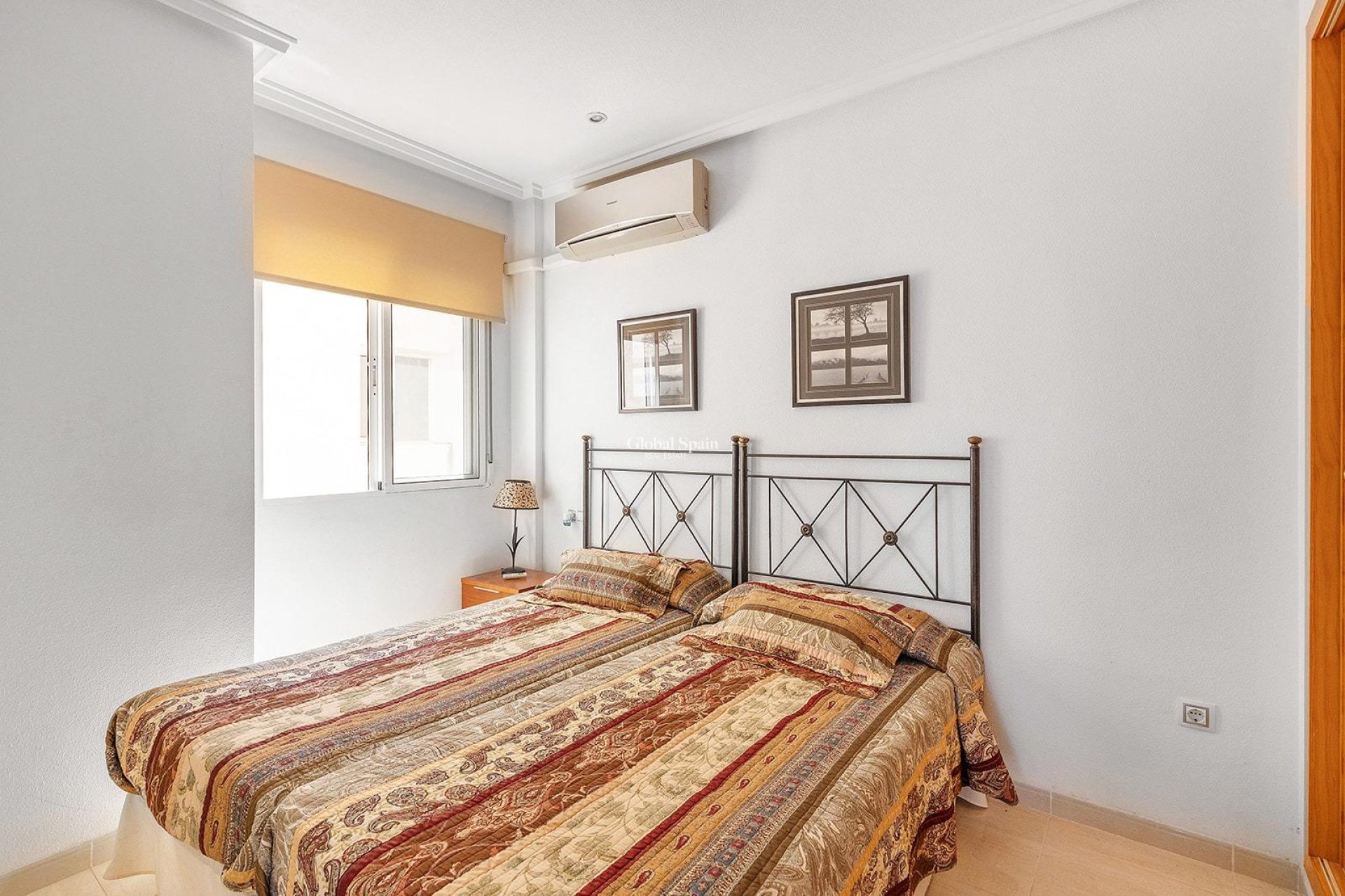 Wiederverkauf - PENTHOUSE -
TORREVIEJA - Estacion de autobuses