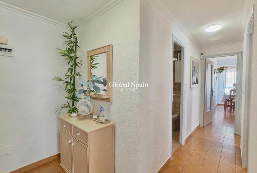Wiederverkauf - PENTHOUSE -
TORREVIEJA - Habaneras