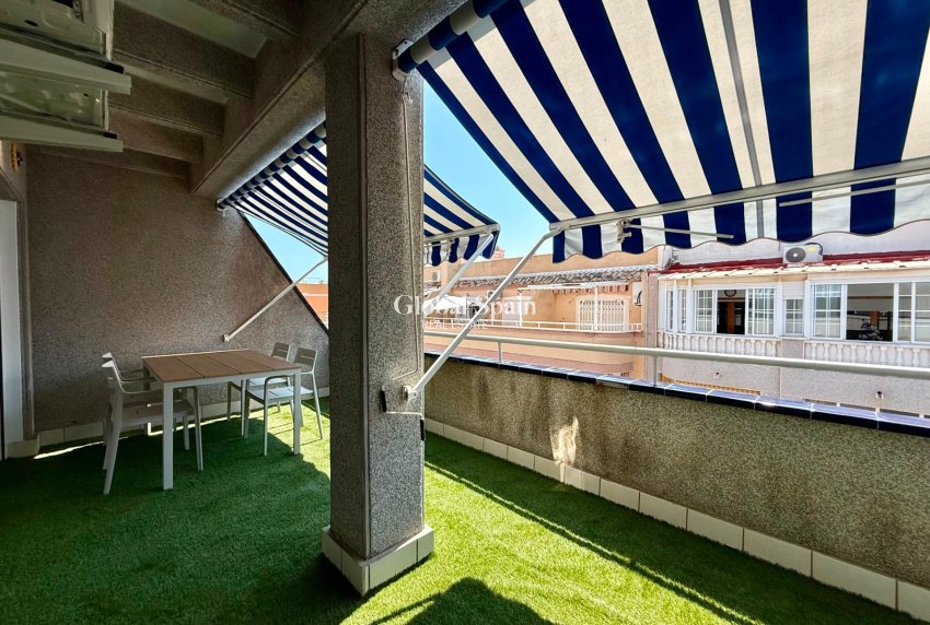 Wiederverkauf - PENTHOUSE -
TORREVIEJA - Habaneras