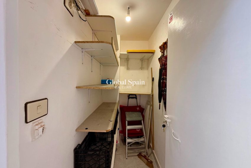 Wiederverkauf - PENTHOUSE -
TORREVIEJA - Habaneras