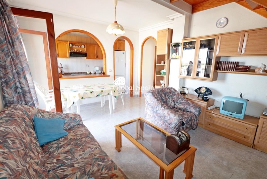 Wiederverkauf - PENTHOUSE -
TORREVIEJA - Habaneras