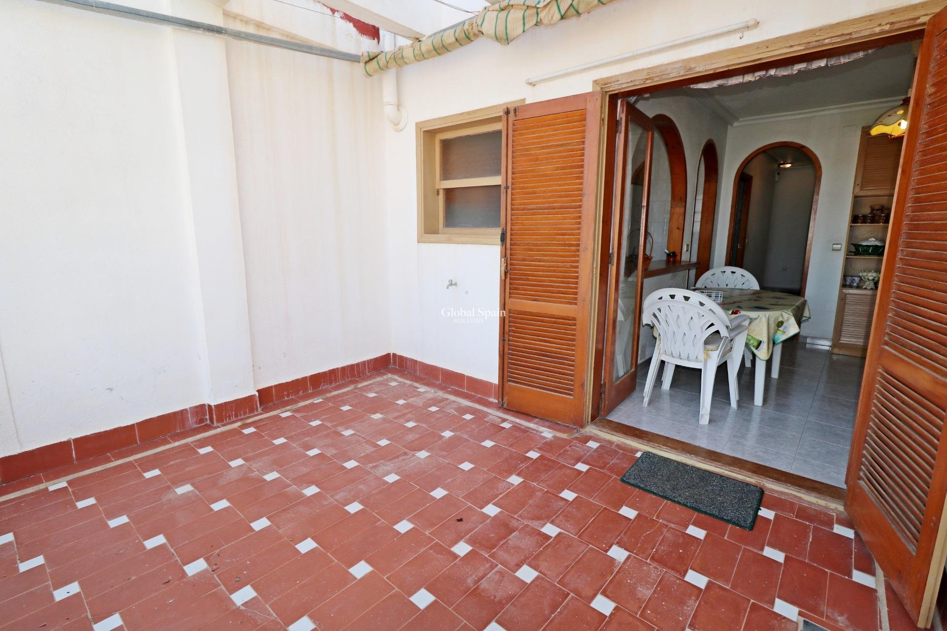 Wiederverkauf - PENTHOUSE -
TORREVIEJA - Habaneras