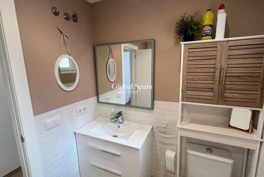 Wiederverkauf - PENTHOUSE -
TORREVIEJA - La Mata pueblo