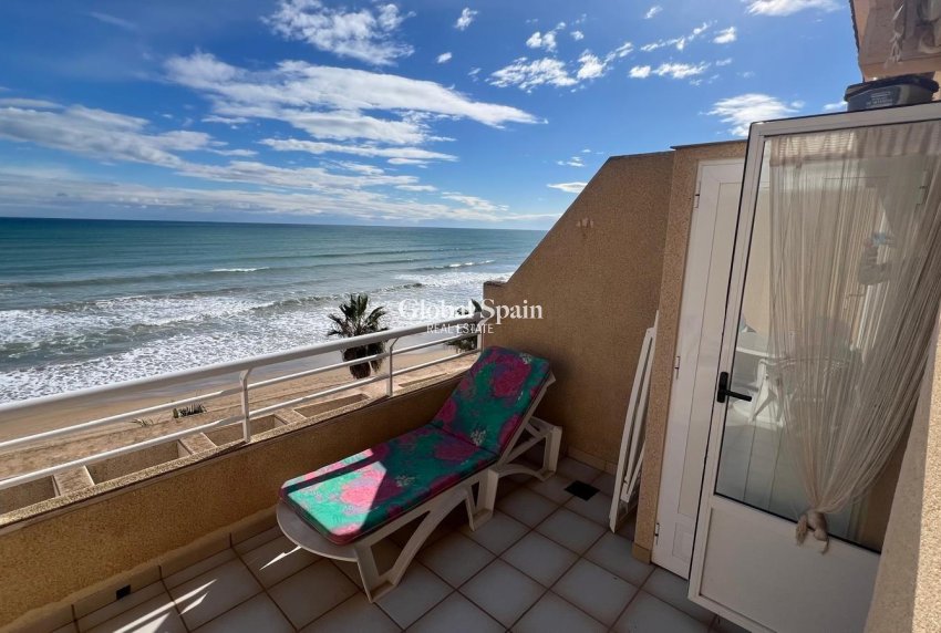 Wiederverkauf - PENTHOUSE -
TORREVIEJA - La Mata pueblo