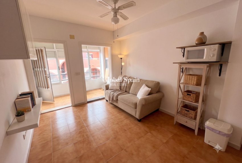 Wiederverkauf - PENTHOUSE -
TORREVIEJA - La Mata pueblo
