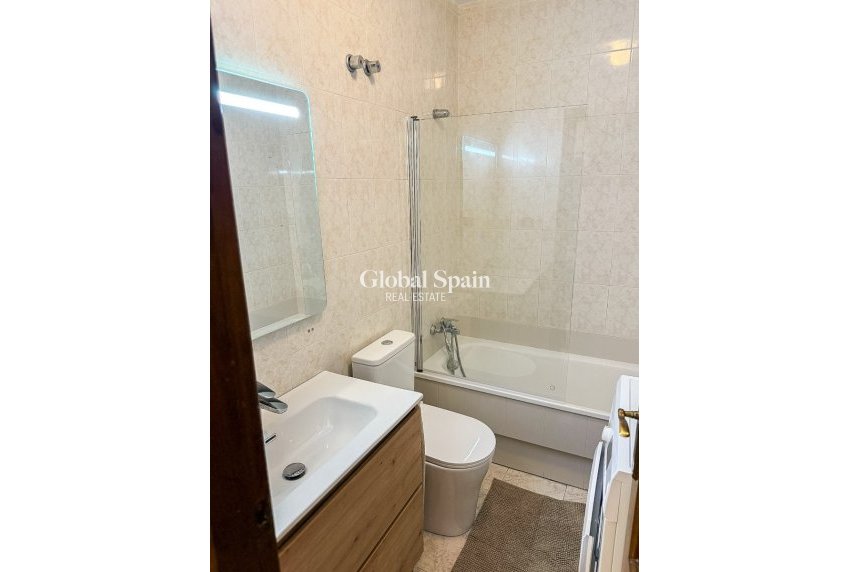 Wiederverkauf - PENTHOUSE -
TORREVIEJA - La Mata