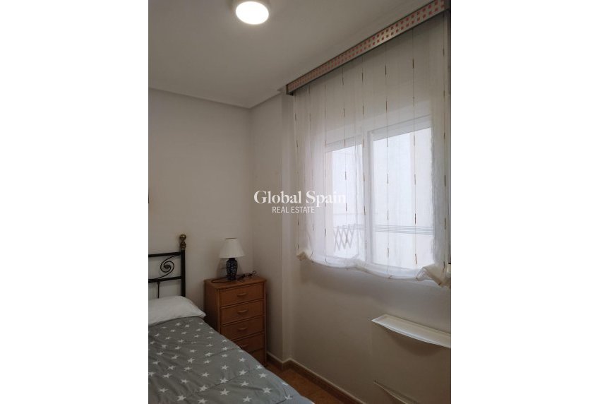 Wiederverkauf - PENTHOUSE -
TORREVIEJA - La Mata