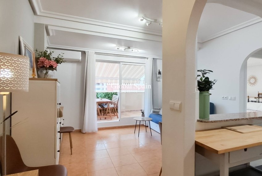 Wiederverkauf - PENTHOUSE -
TORREVIEJA - La Mata