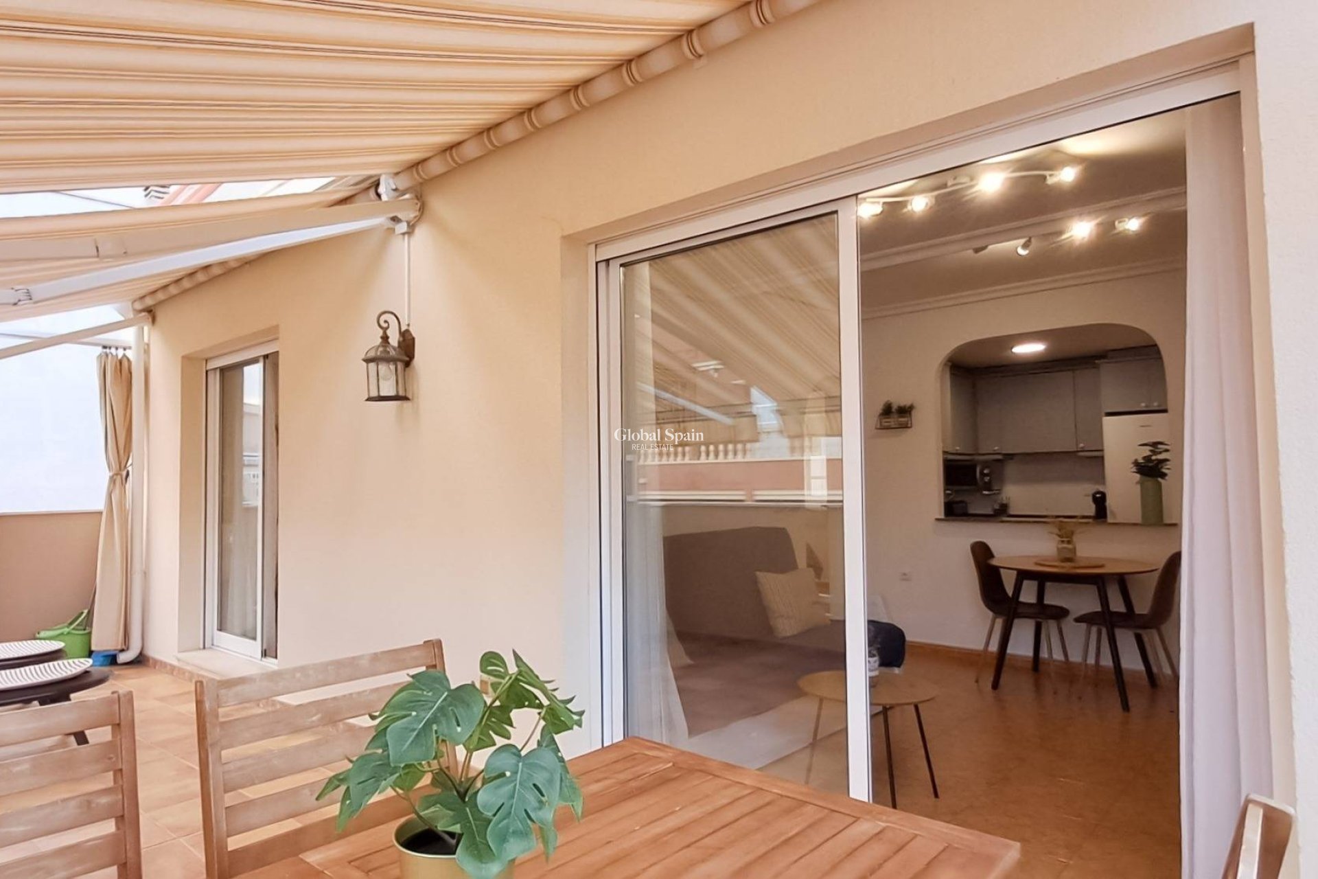 Wiederverkauf - PENTHOUSE -
TORREVIEJA - La Mata