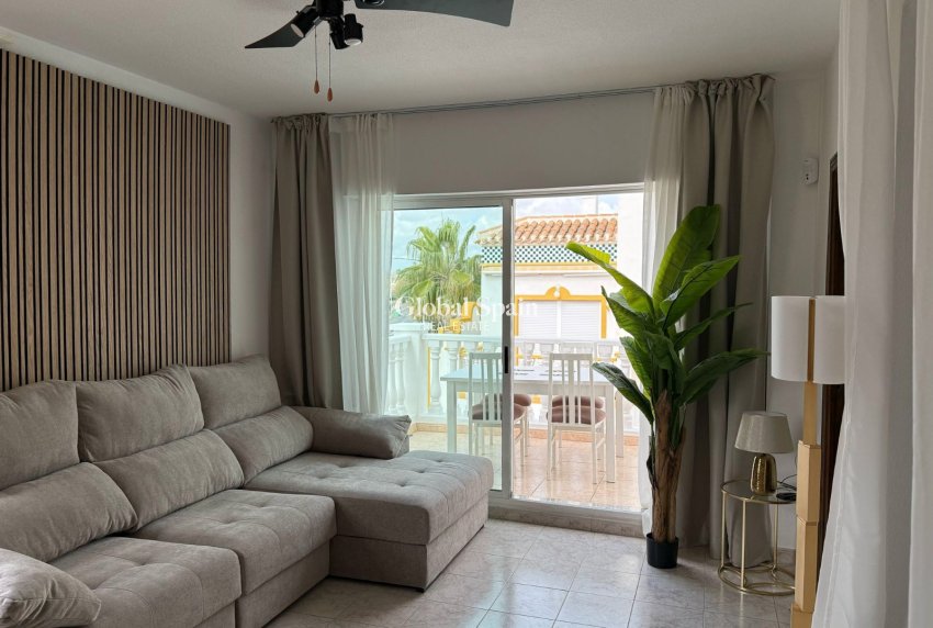 Wiederverkauf - PENTHOUSE -
TORREVIEJA - La Mata