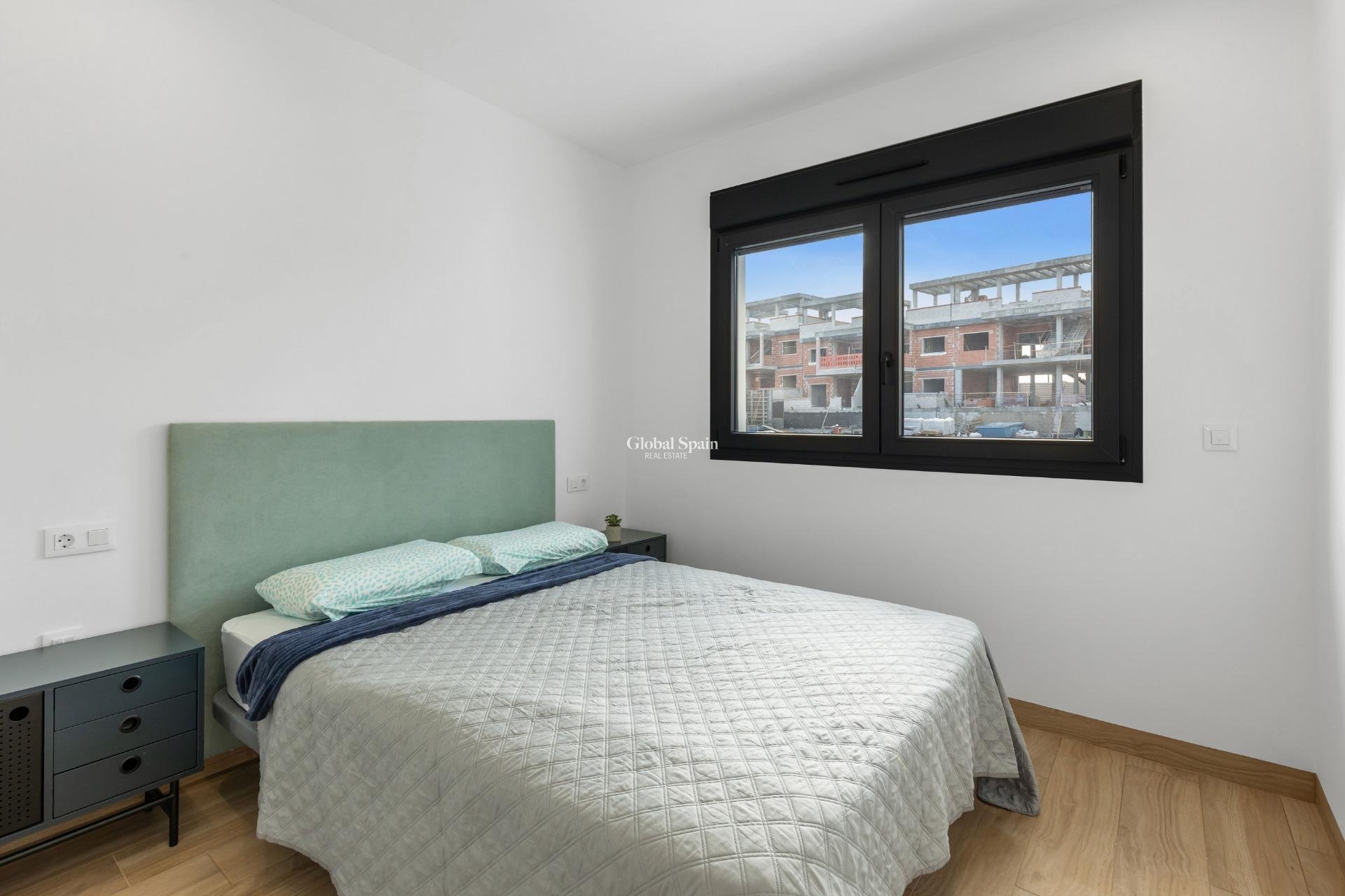 Wiederverkauf - PENTHOUSE -
TORREVIEJA - LOS BALCONES - LOS ALTOS