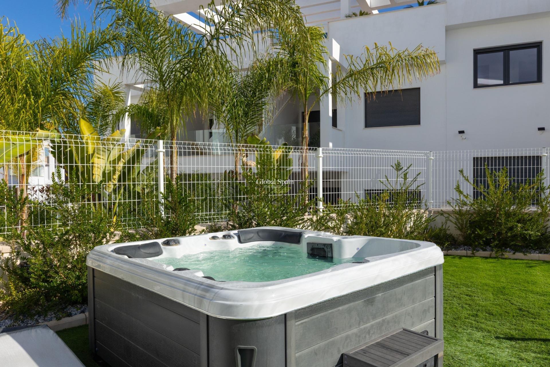 Wiederverkauf - PENTHOUSE -
TORREVIEJA - LOS BALCONES - LOS ALTOS