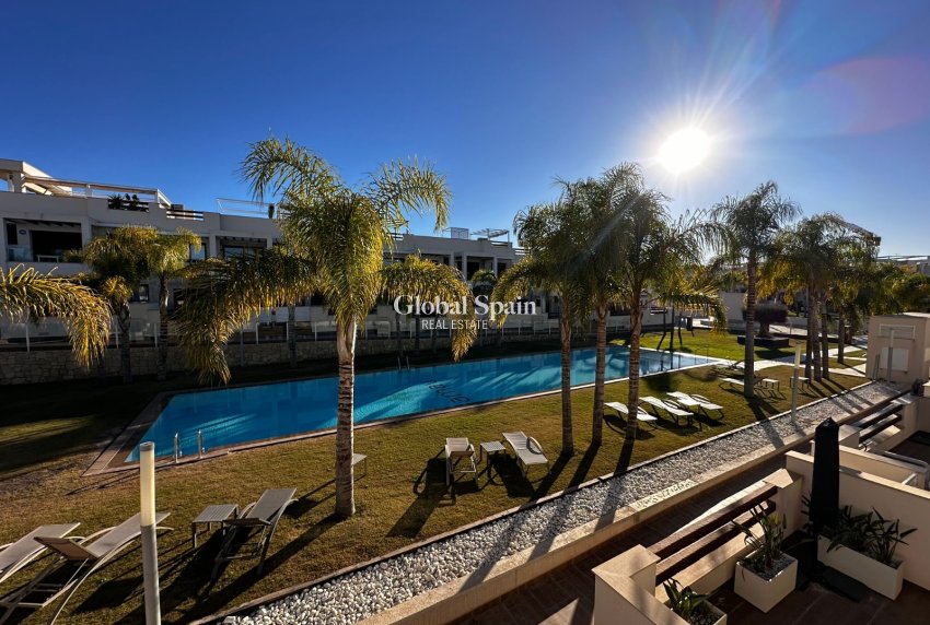 Wiederverkauf - PENTHOUSE -
TORREVIEJA - LOS BALCONES - LOS ALTOS