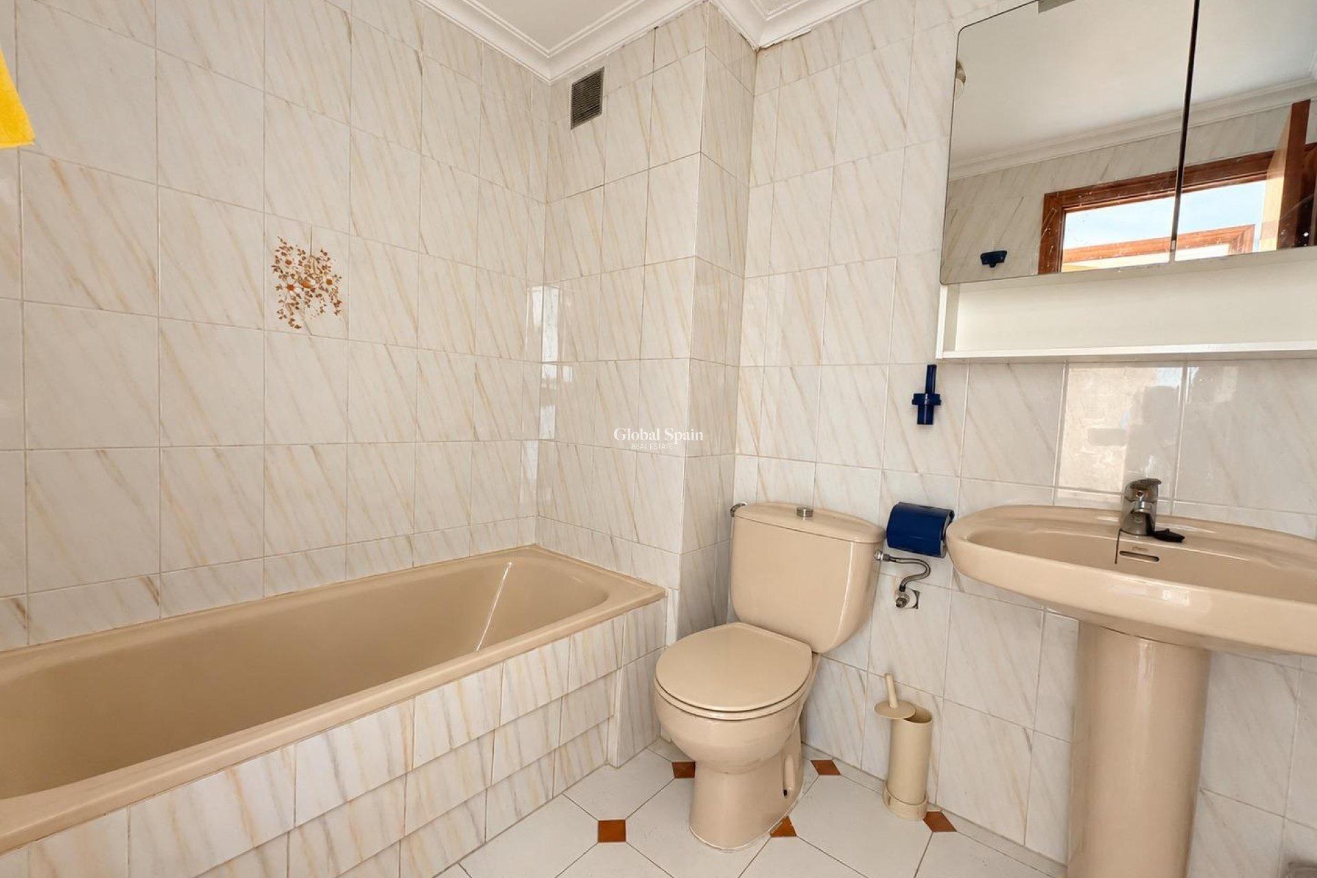 Wiederverkauf - PENTHOUSE -
TORREVIEJA - Los Europeos