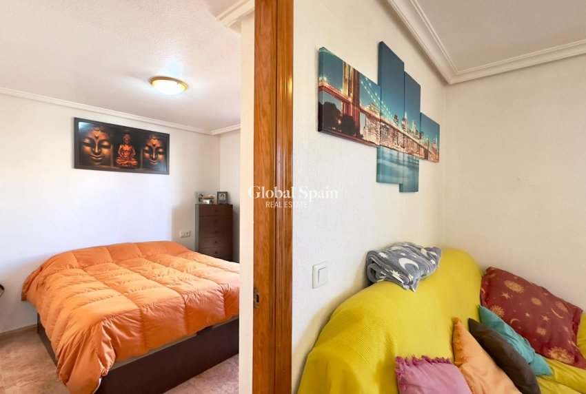 Wiederverkauf - PENTHOUSE -
TORREVIEJA - Parque de las Naciones