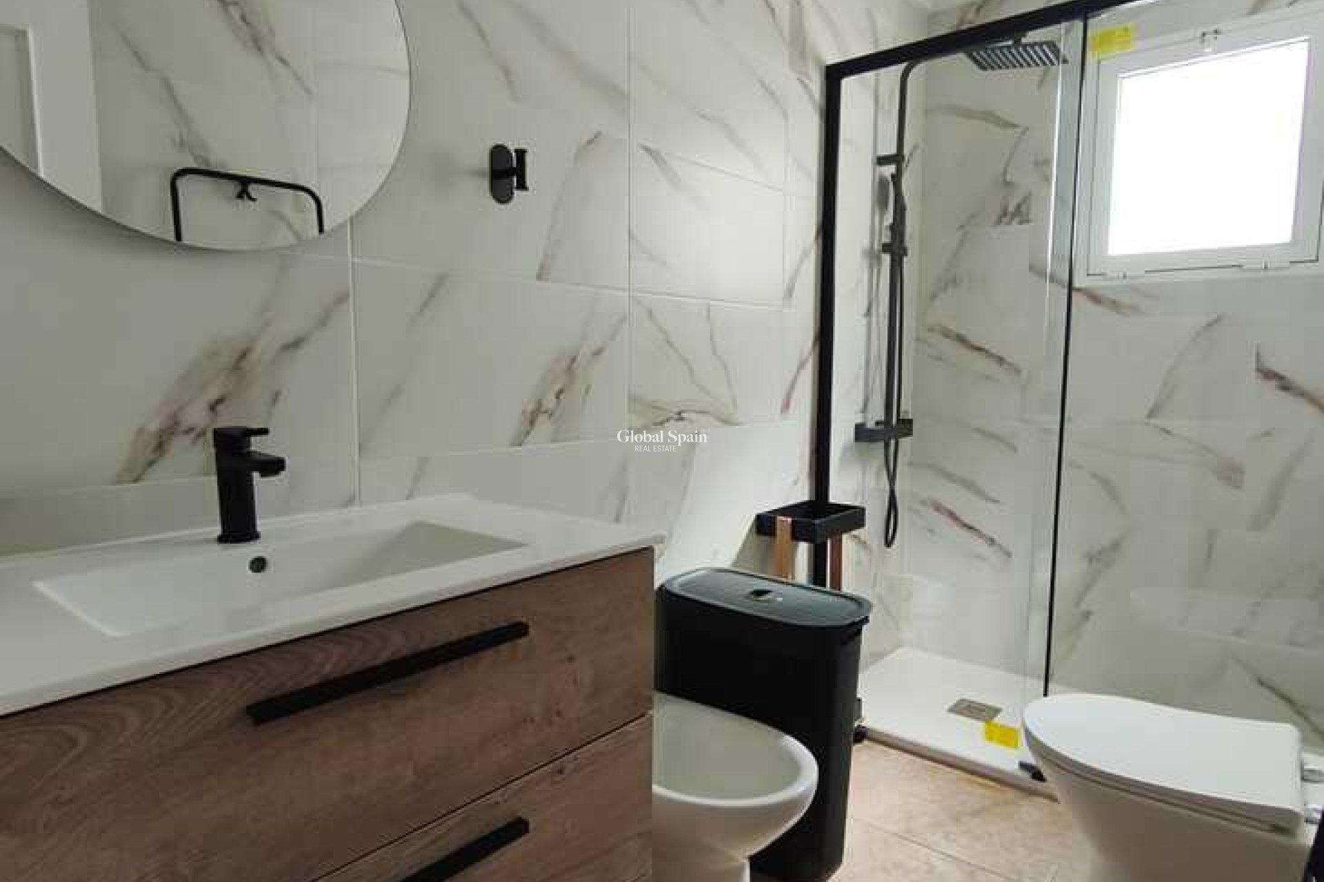 Wiederverkauf - PENTHOUSE -
TORREVIEJA - Parque de las Naciones