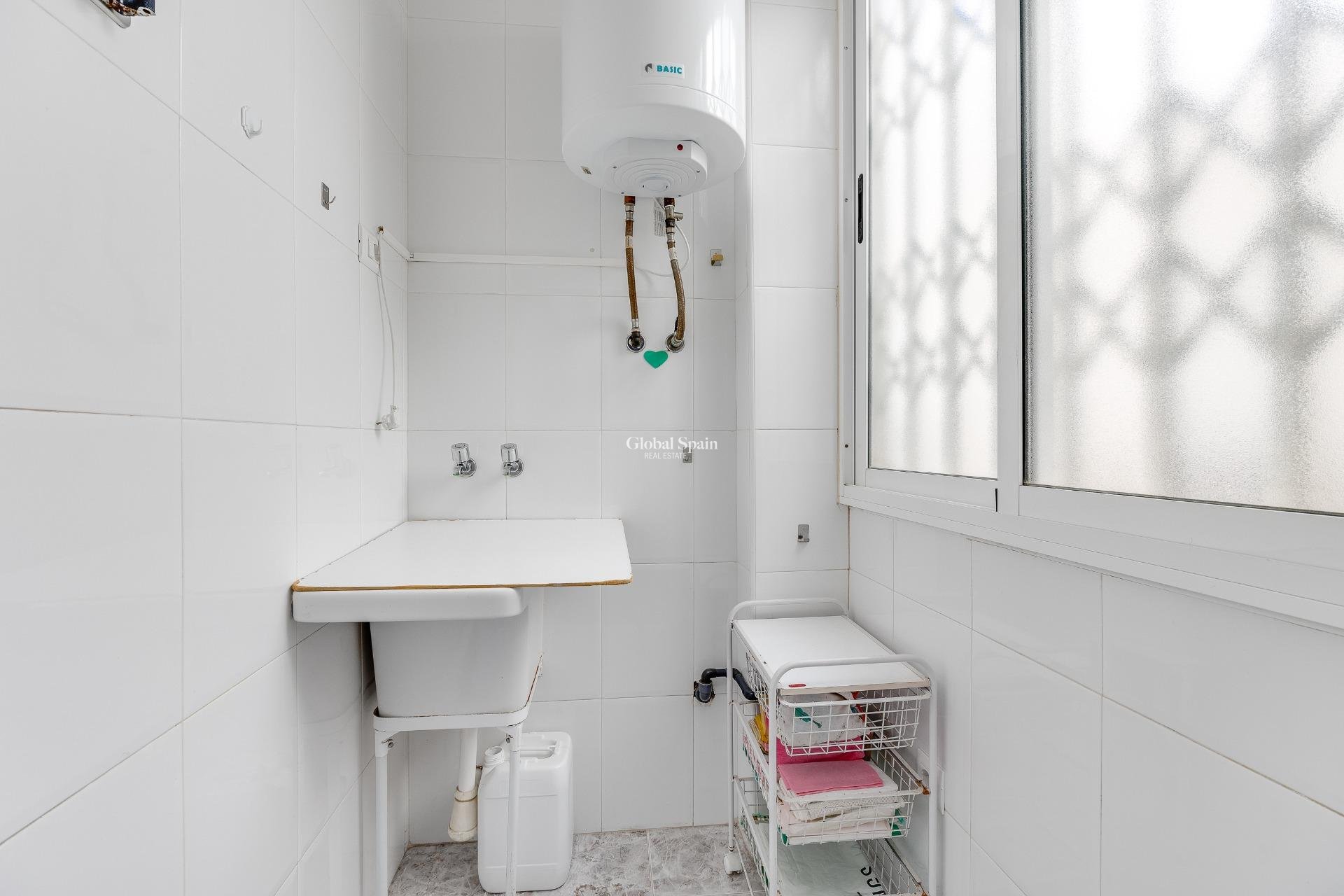 Wiederverkauf - PENTHOUSE -
TORREVIEJA - Paseo maritimo