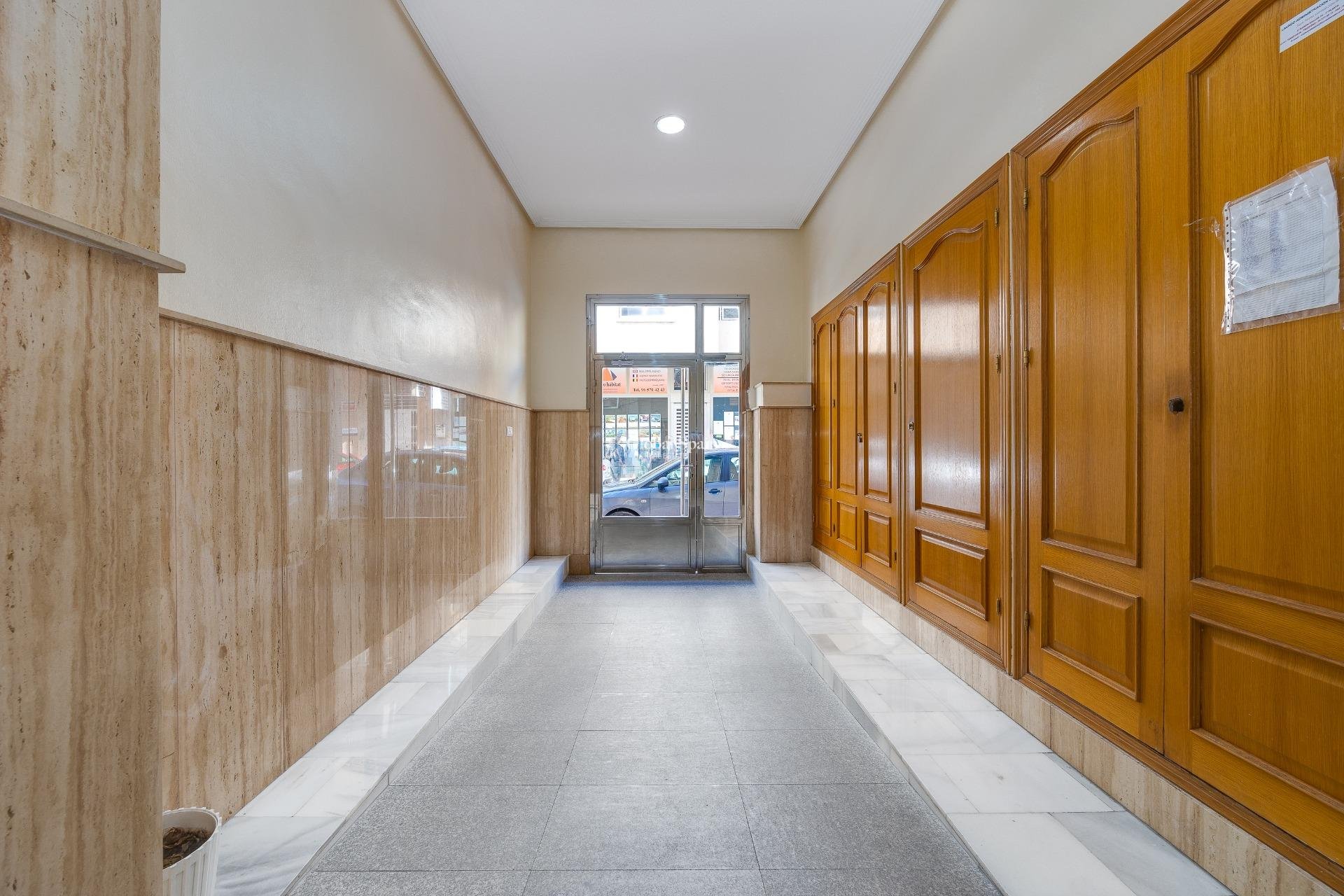 Wiederverkauf - PENTHOUSE -
TORREVIEJA - Paseo maritimo