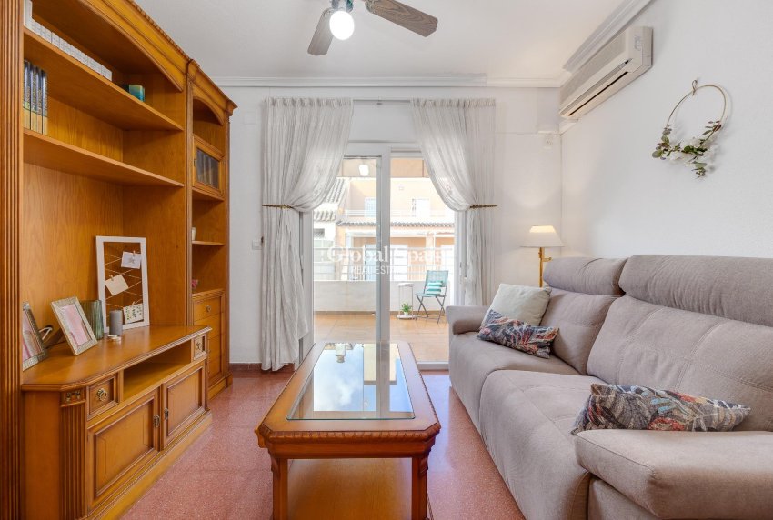 Wiederverkauf - PENTHOUSE -
TORREVIEJA - Paseo maritimo
