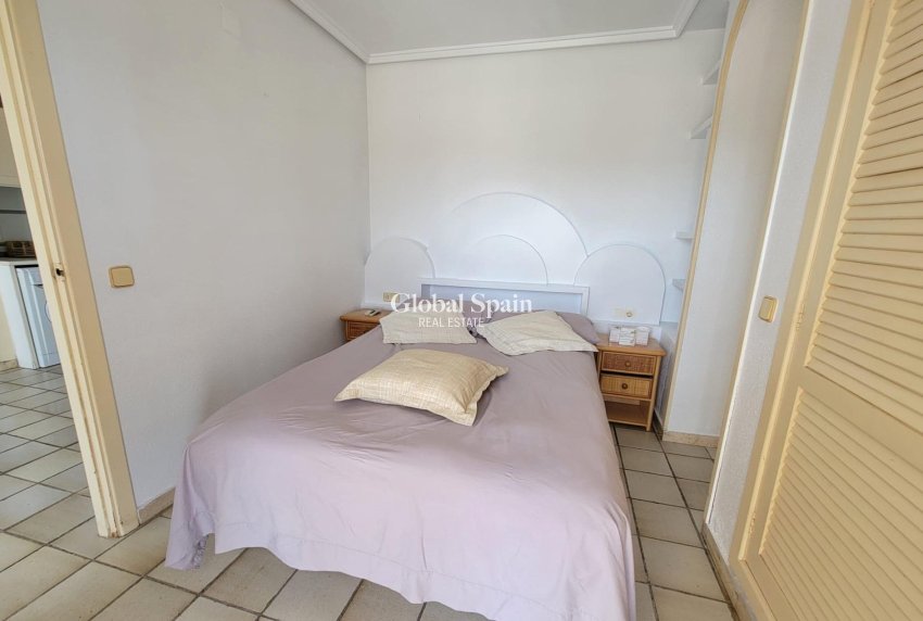 Wiederverkauf - PENTHOUSE -
TORREVIEJA - Playa De La Mata