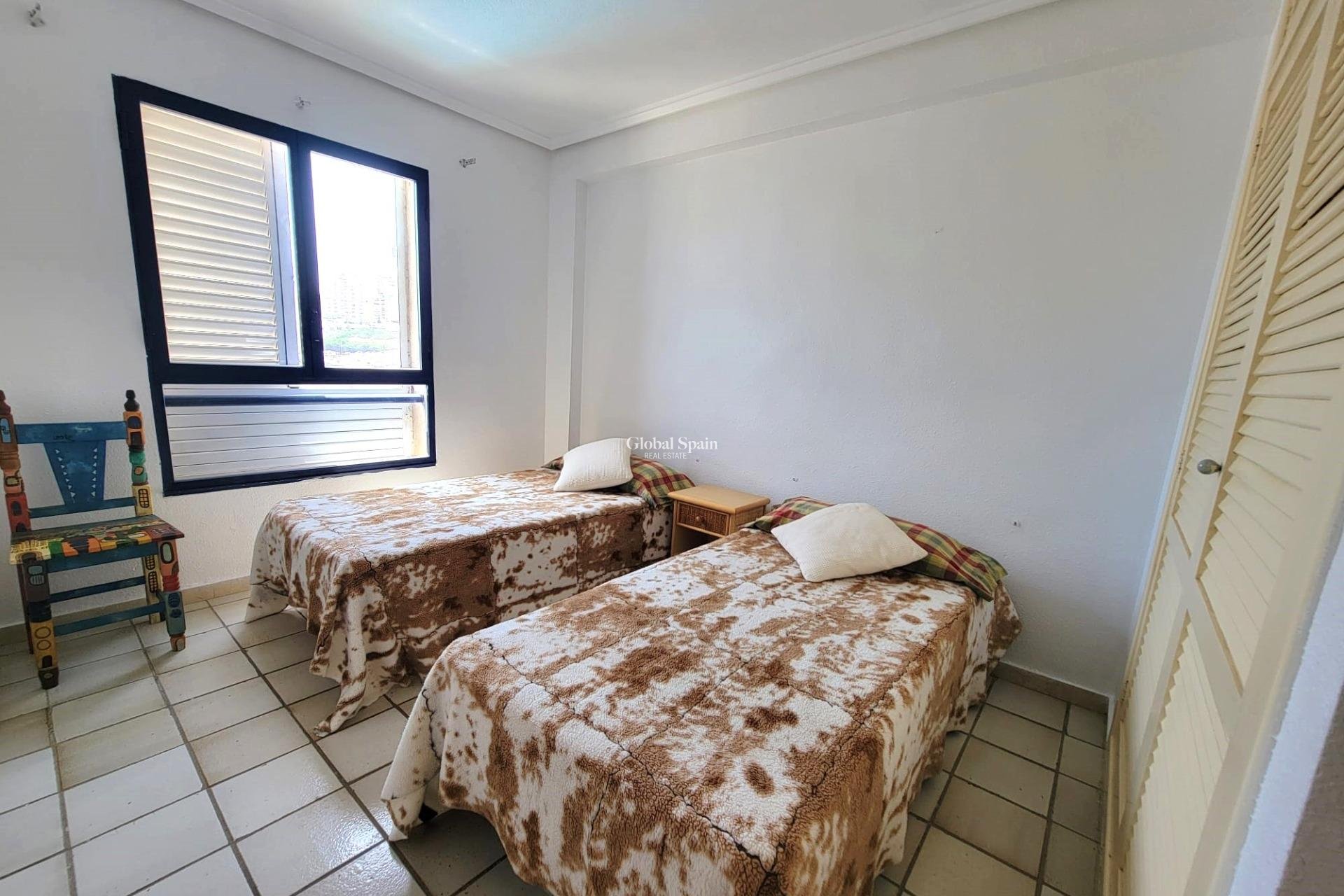 Wiederverkauf - PENTHOUSE -
TORREVIEJA - Playa De La Mata