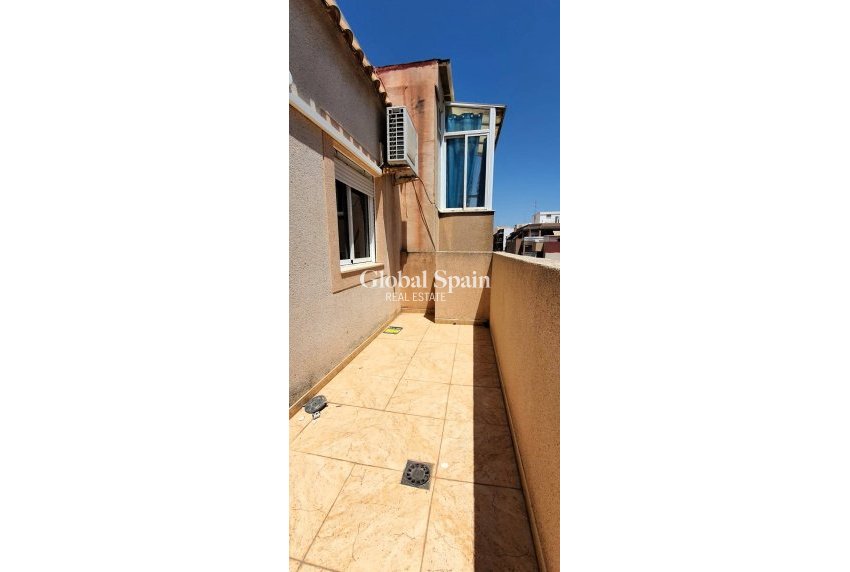 Wiederverkauf - PENTHOUSE -
TORREVIEJA - Playa de los Locos