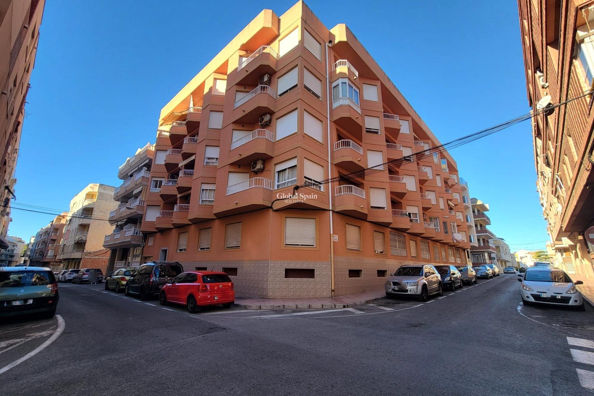 Wiederverkauf - PENTHOUSE -
TORREVIEJA - Playa de los Locos