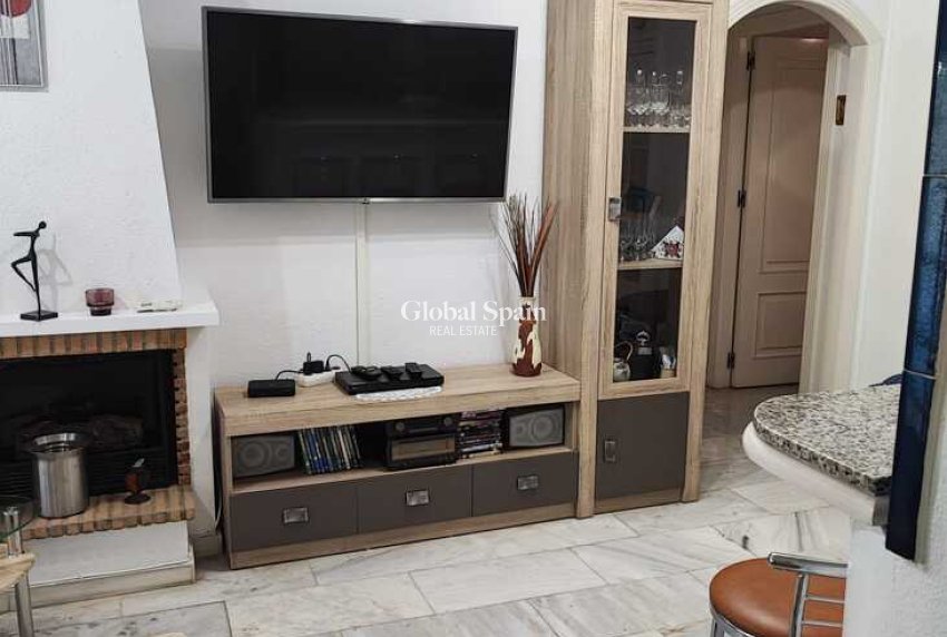 Wiederverkauf - PENTHOUSE -
TORREVIEJA - Playa de los Locos