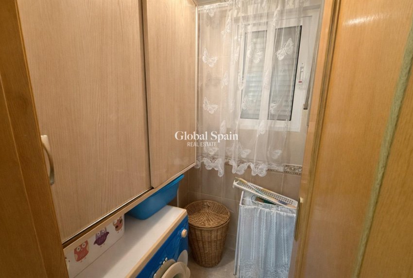 Wiederverkauf - PENTHOUSE -
TORREVIEJA - Playa del cura