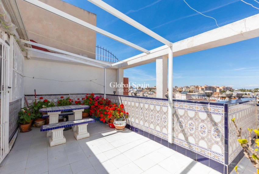 Wiederverkauf - PENTHOUSE -
TORREVIEJA - Playa del cura