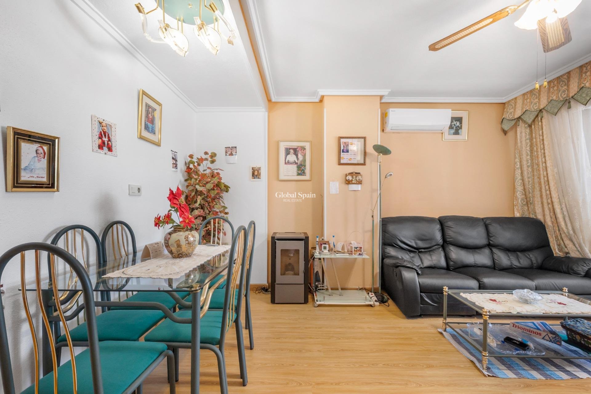 Wiederverkauf - PENTHOUSE -
TORREVIEJA - Playa del cura