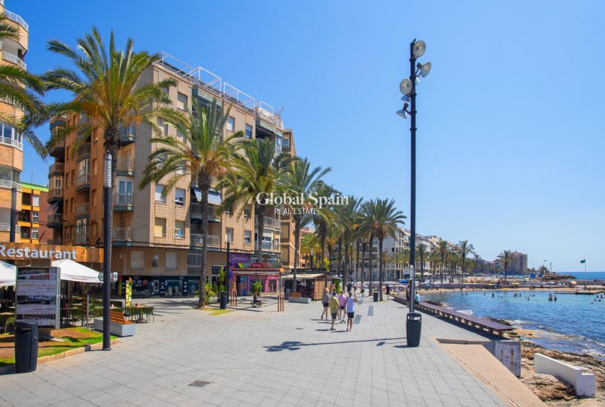 Wiederverkauf - PENTHOUSE -
TORREVIEJA - Playa del Cura