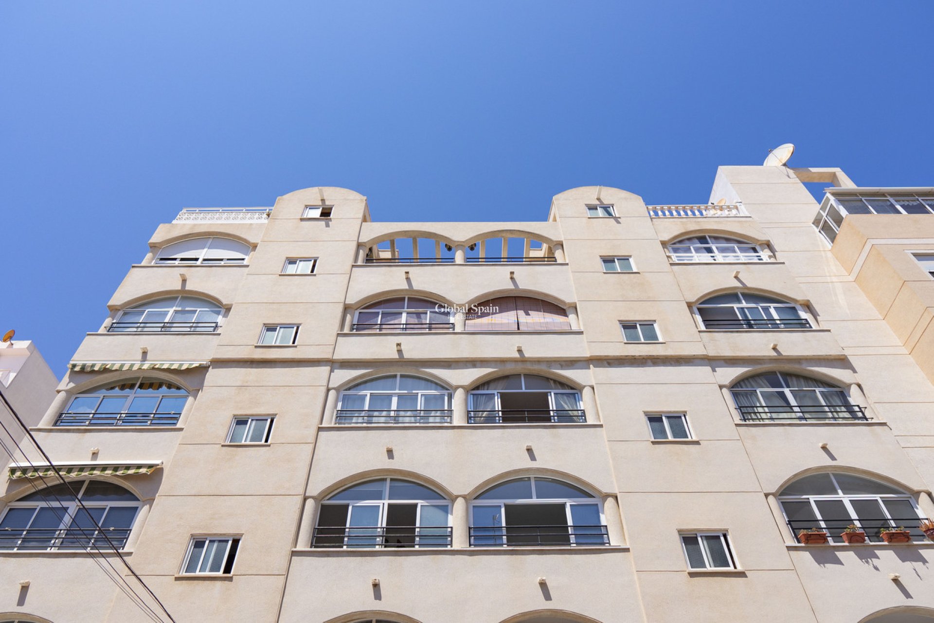 Wiederverkauf - PENTHOUSE -
TORREVIEJA - Playa del Cura