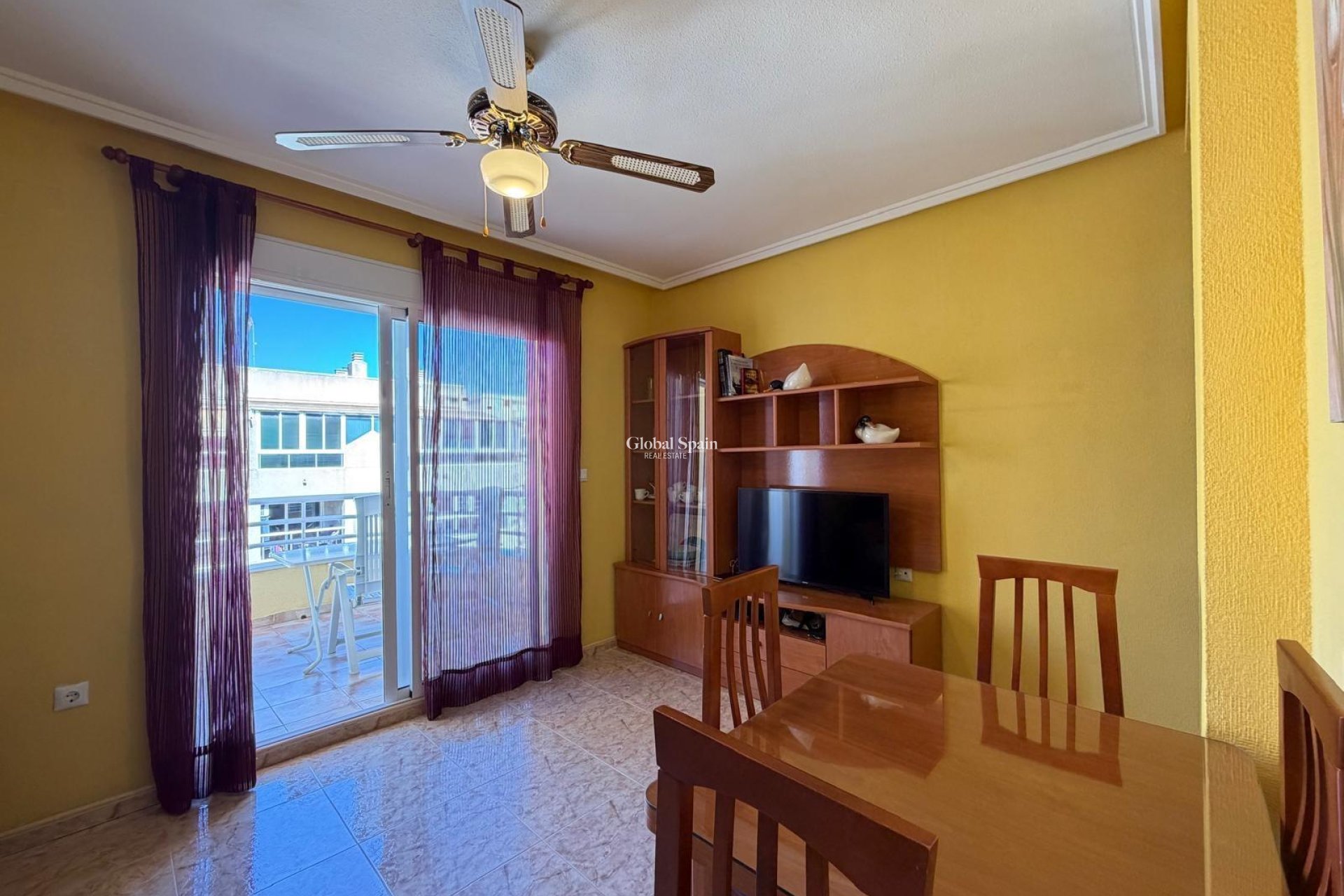 Wiederverkauf - PENTHOUSE -
TORREVIEJA - Playa del Cura