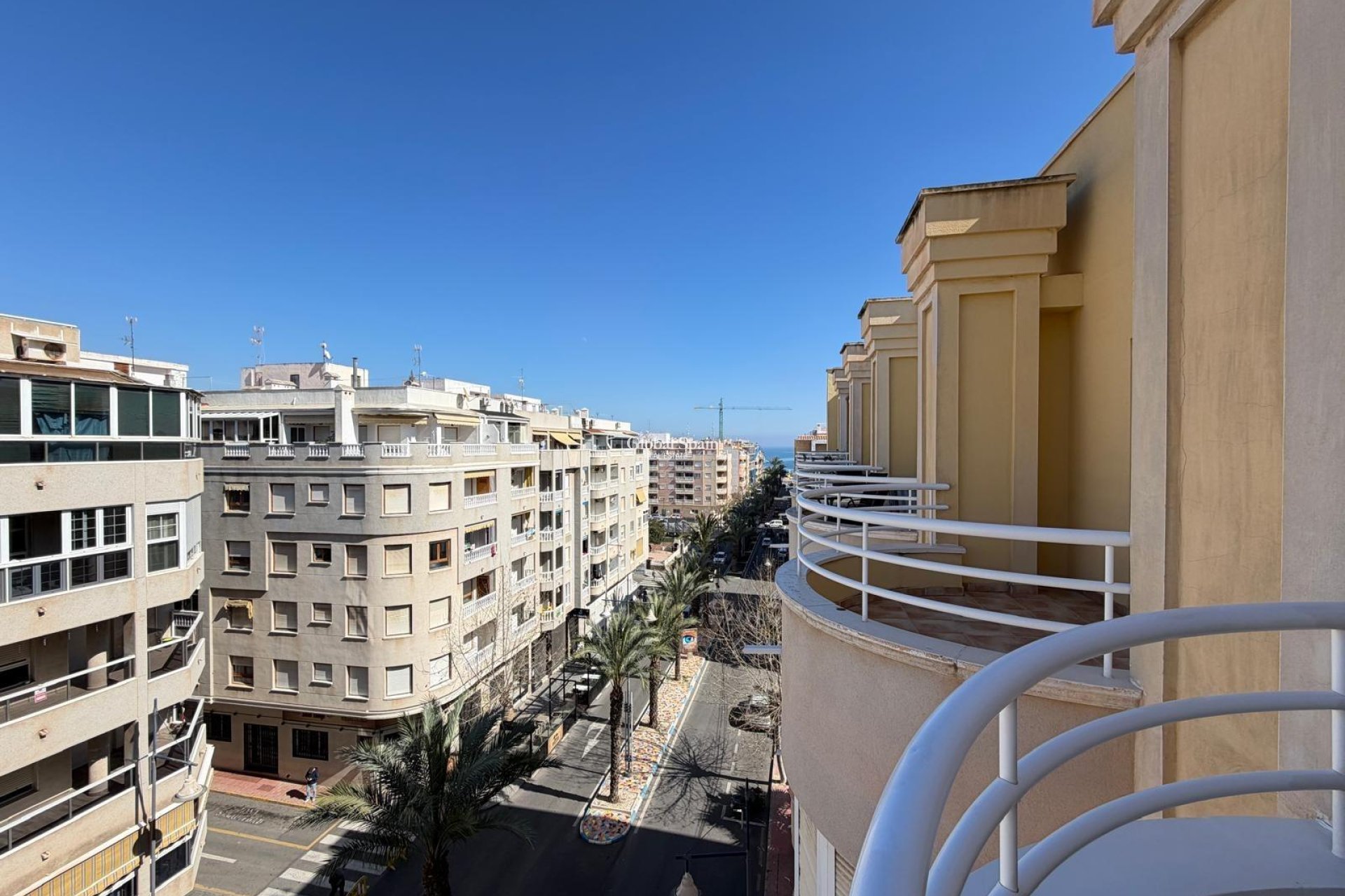 Wiederverkauf - PENTHOUSE -
TORREVIEJA - Playa del Cura