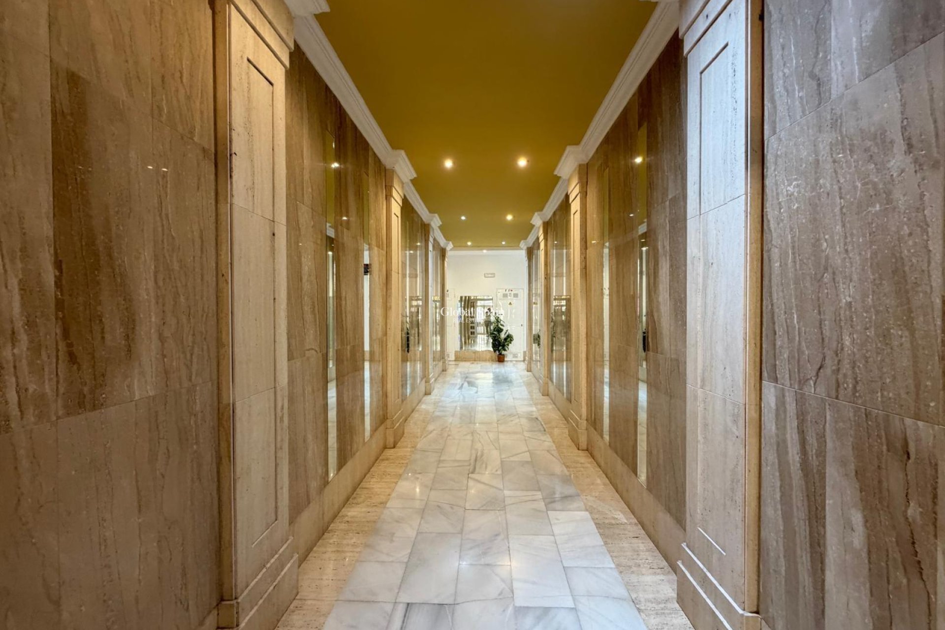 Wiederverkauf - PENTHOUSE -
TORREVIEJA - Playa del Cura