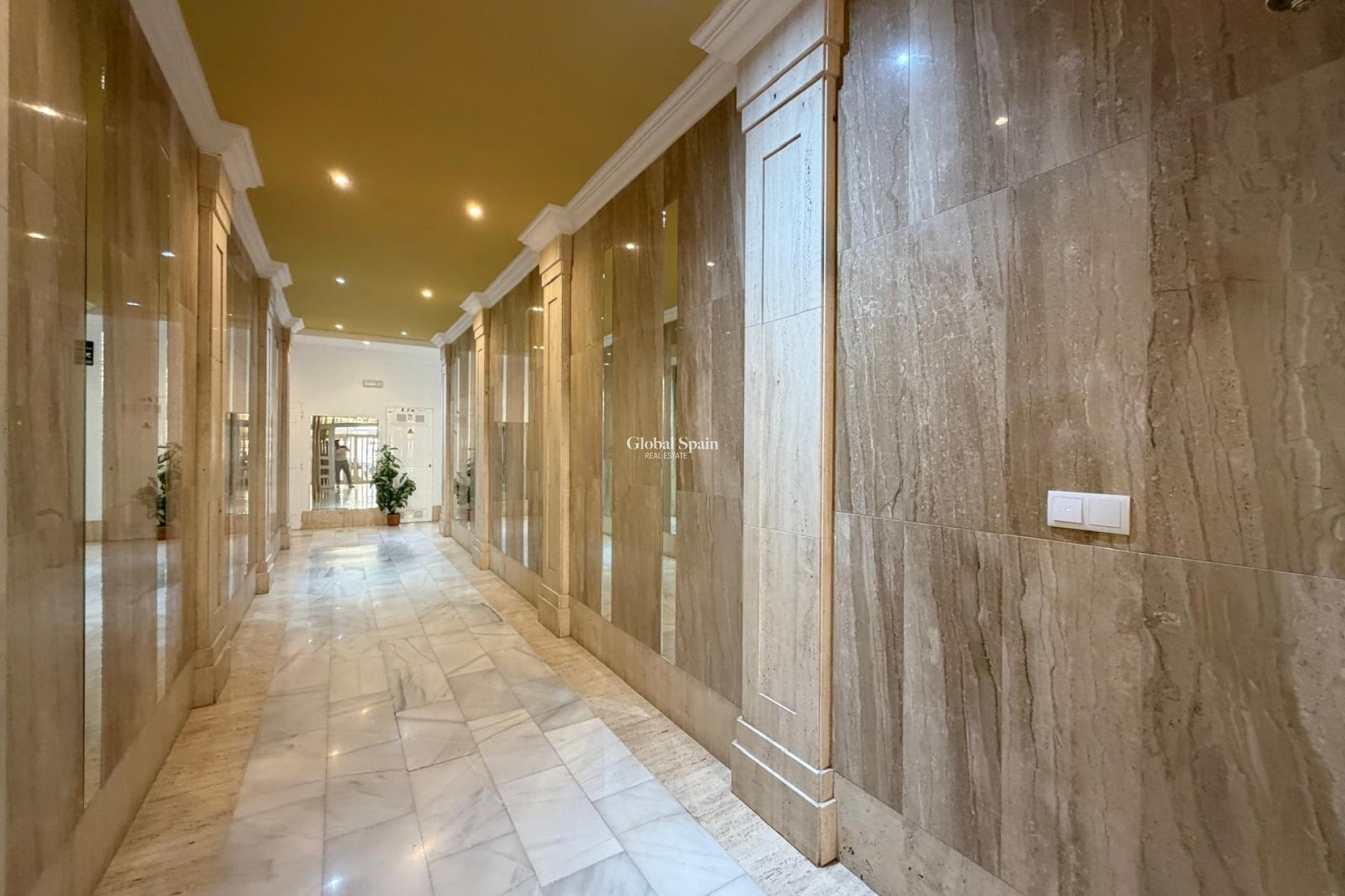 Wiederverkauf - PENTHOUSE -
TORREVIEJA - Playa del Cura