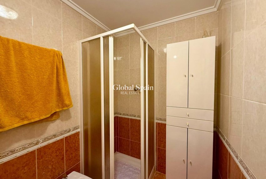 Wiederverkauf - PENTHOUSE -
TORREVIEJA - Playa del Cura