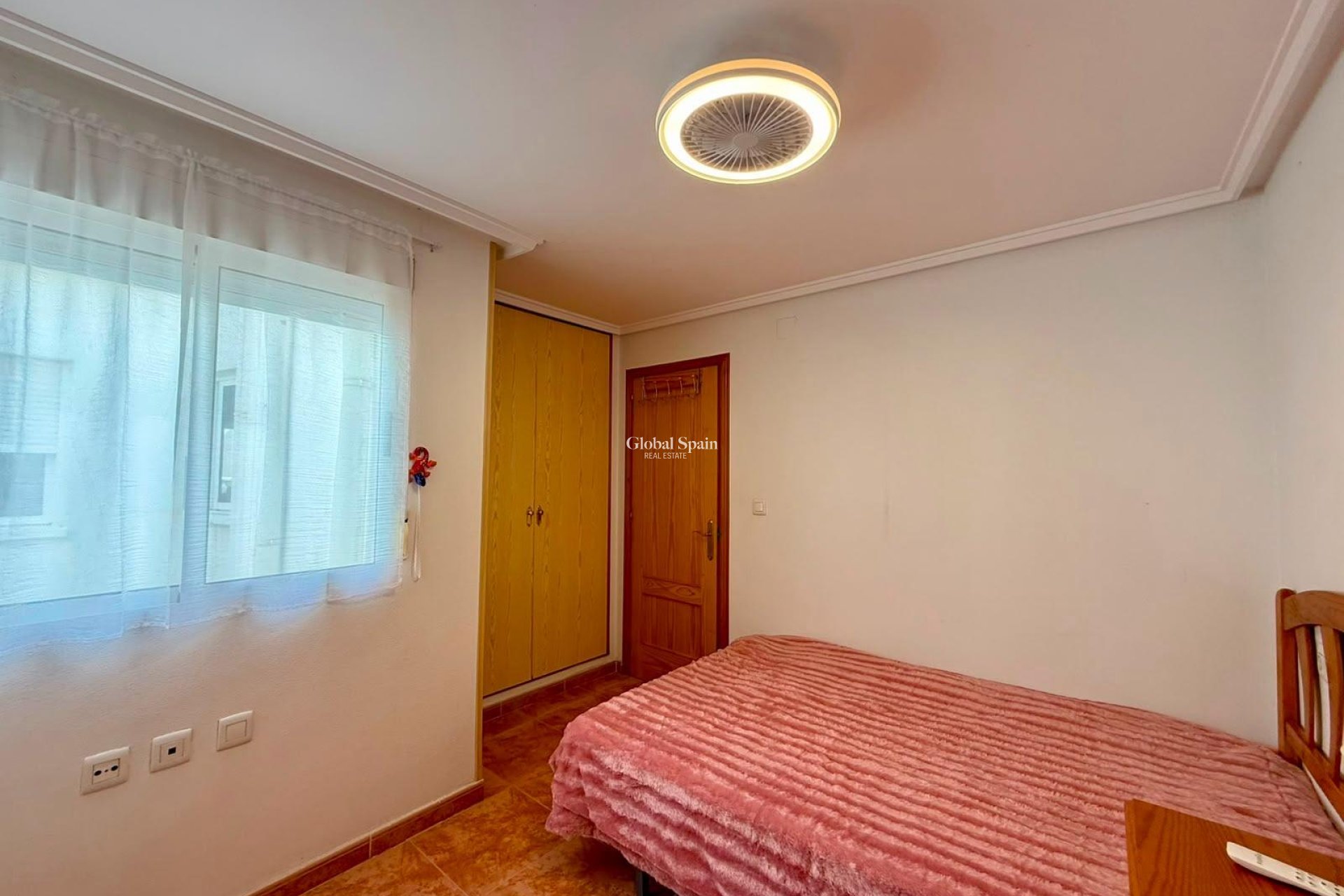 Wiederverkauf - PENTHOUSE -
TORREVIEJA - Playa del Cura