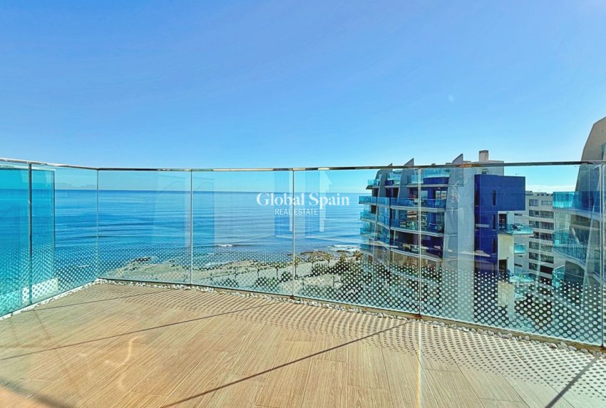 Wiederverkauf - PENTHOUSE -
TORREVIEJA - Punta Prima