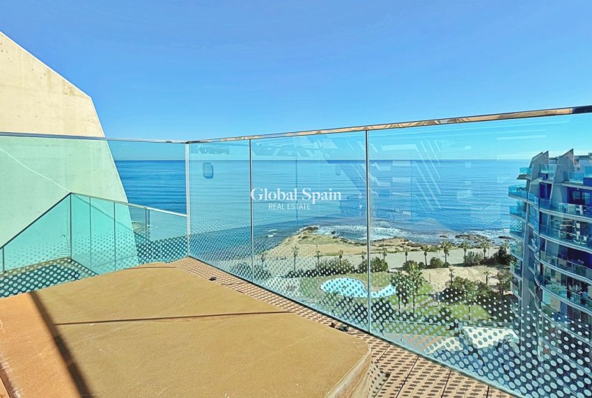 Wiederverkauf - PENTHOUSE -
TORREVIEJA - Punta Prima
